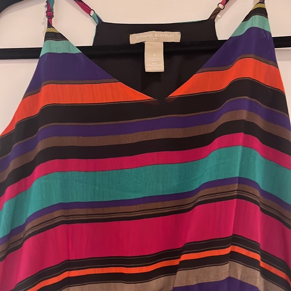 Banana Republic color block dress. Size 4. Fits like a size 6 - Picture 4 of 4